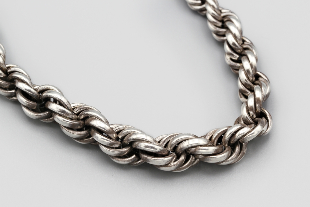 Srebro próby 925 bez niklu – dlaczego to najlepszy wybór dla Twojej skóry?